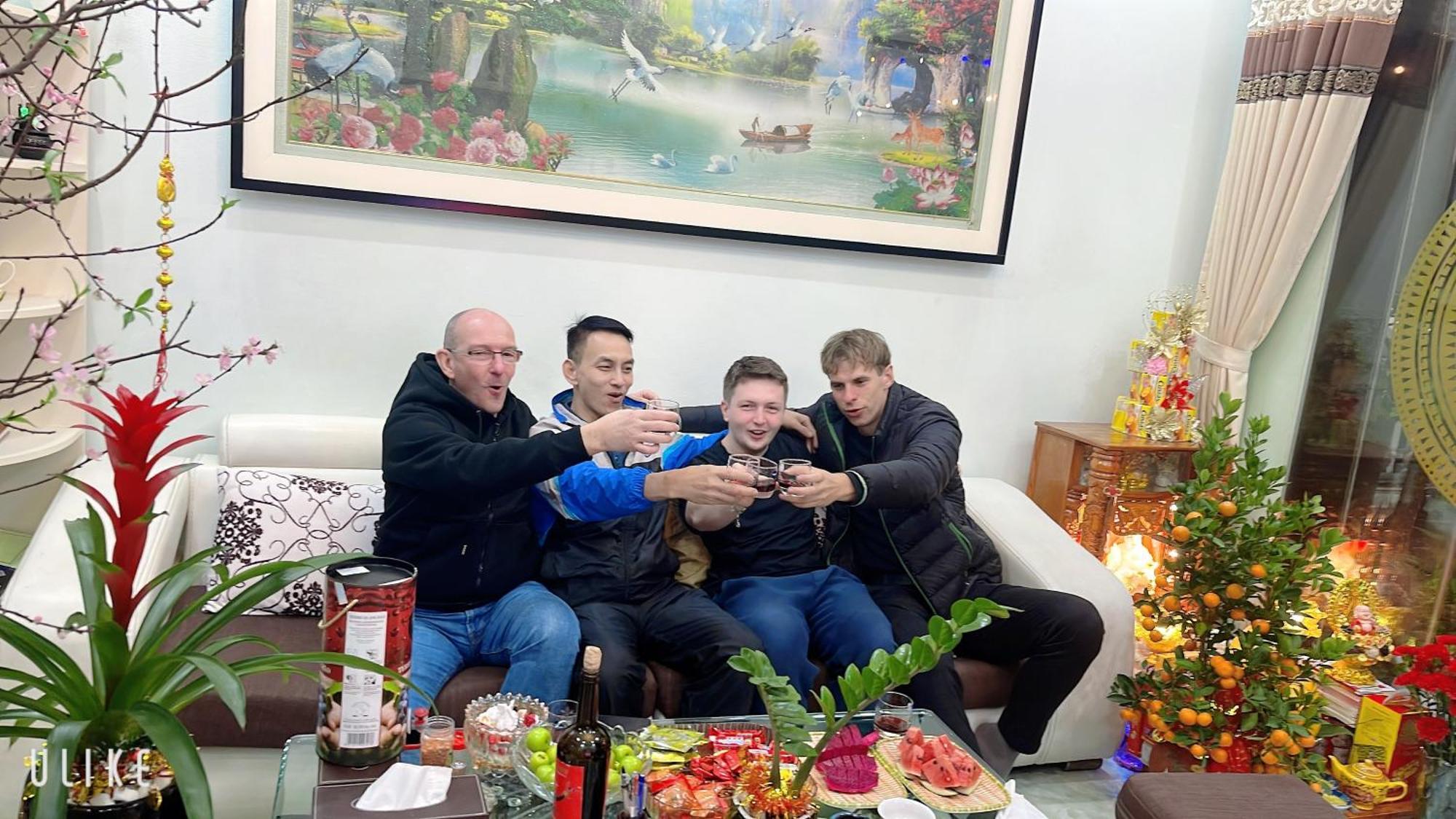 Cat Ba Central Homestay Dong Khe Sau Exteriör bild