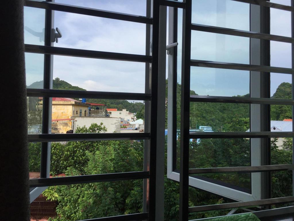 Cat Ba Central Homestay Dong Khe Sau Exteriör bild