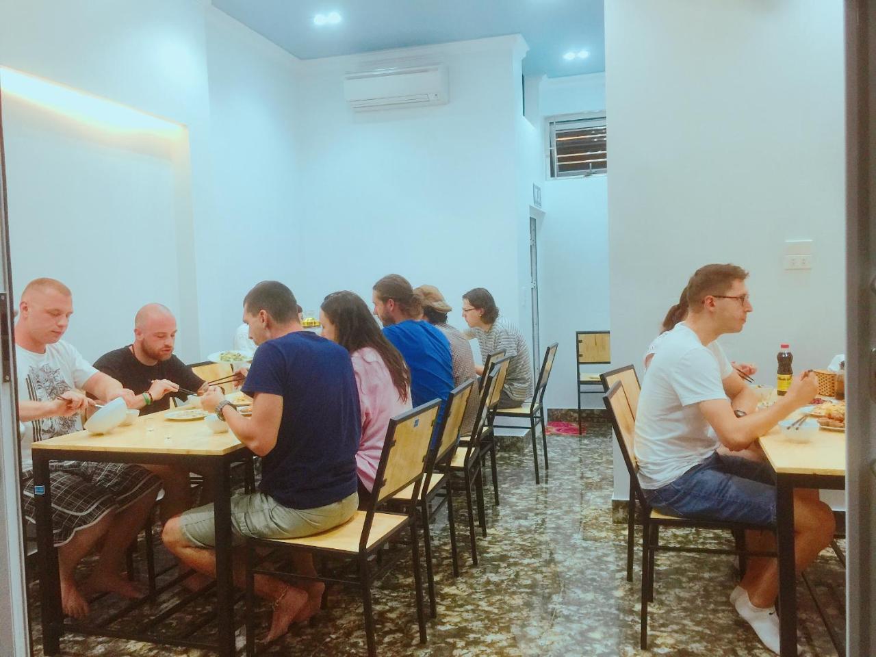 Cat Ba Central Homestay Dong Khe Sau Exteriör bild