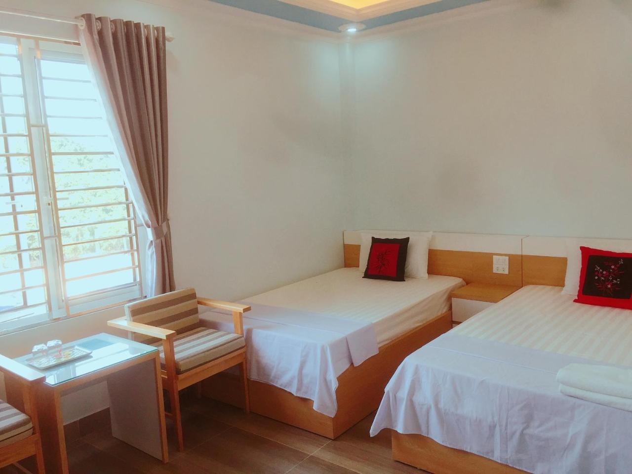 Cat Ba Central Homestay Dong Khe Sau Exteriör bild