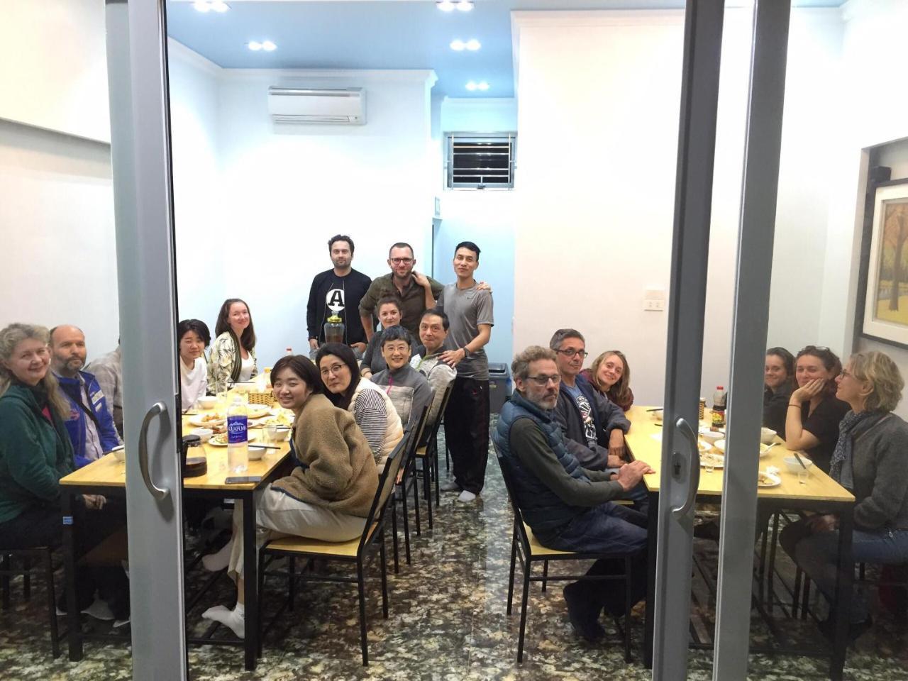 Cat Ba Central Homestay Dong Khe Sau Exteriör bild